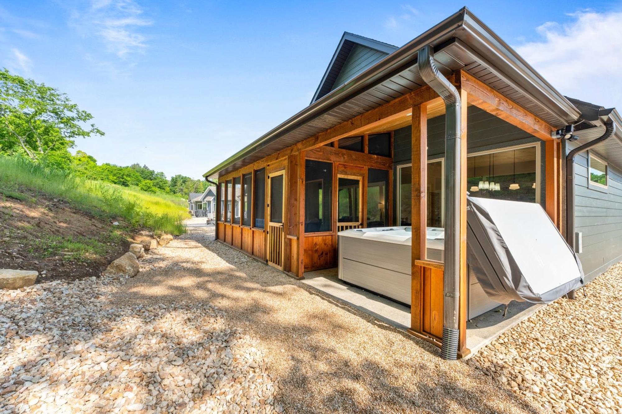 New Ozark Oasis Luxe Cabin Retreat With Hot Tub Hollister Екстериор снимка