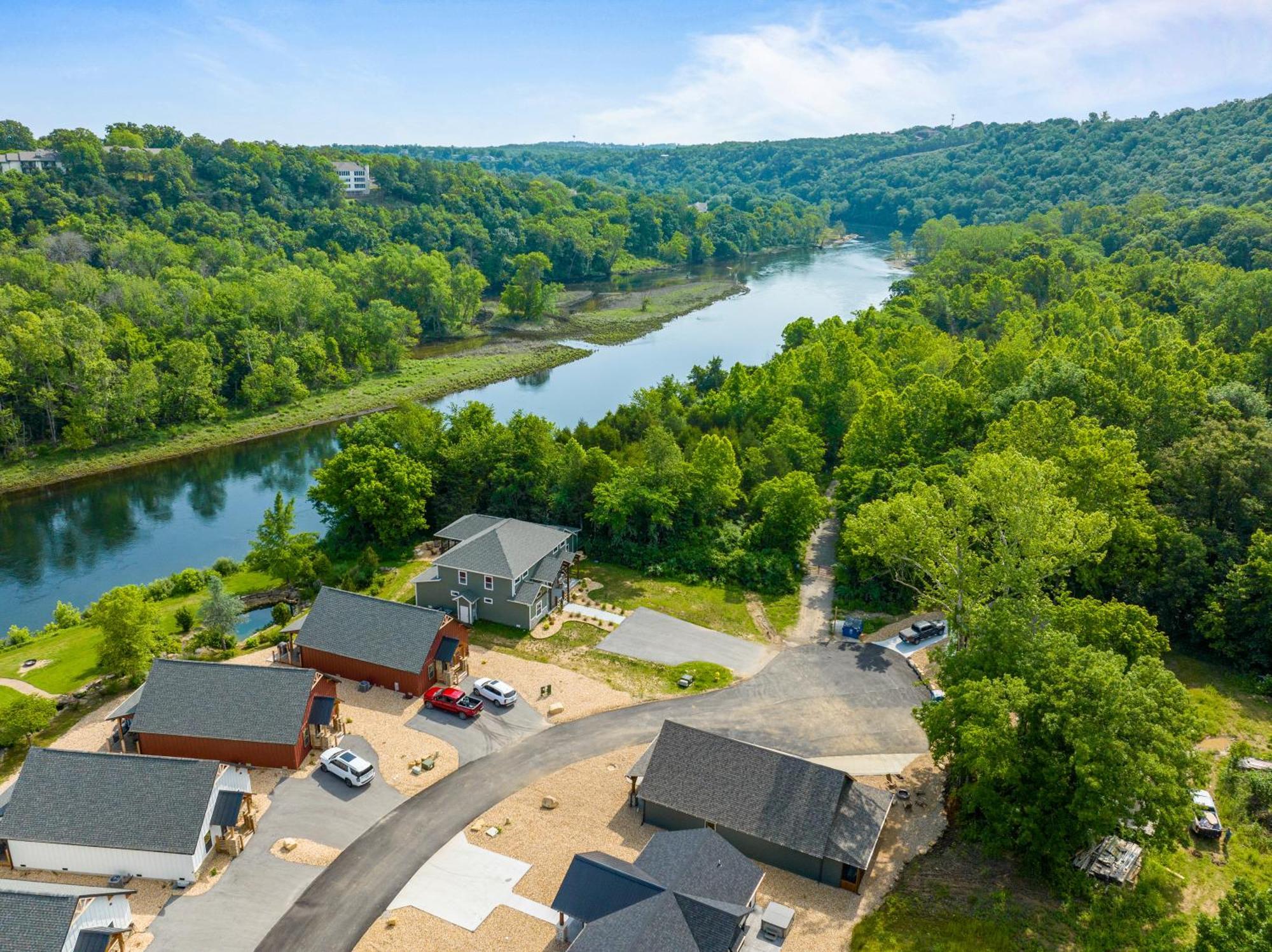 New Ozark Oasis Luxe Cabin Retreat With Hot Tub Hollister Екстериор снимка